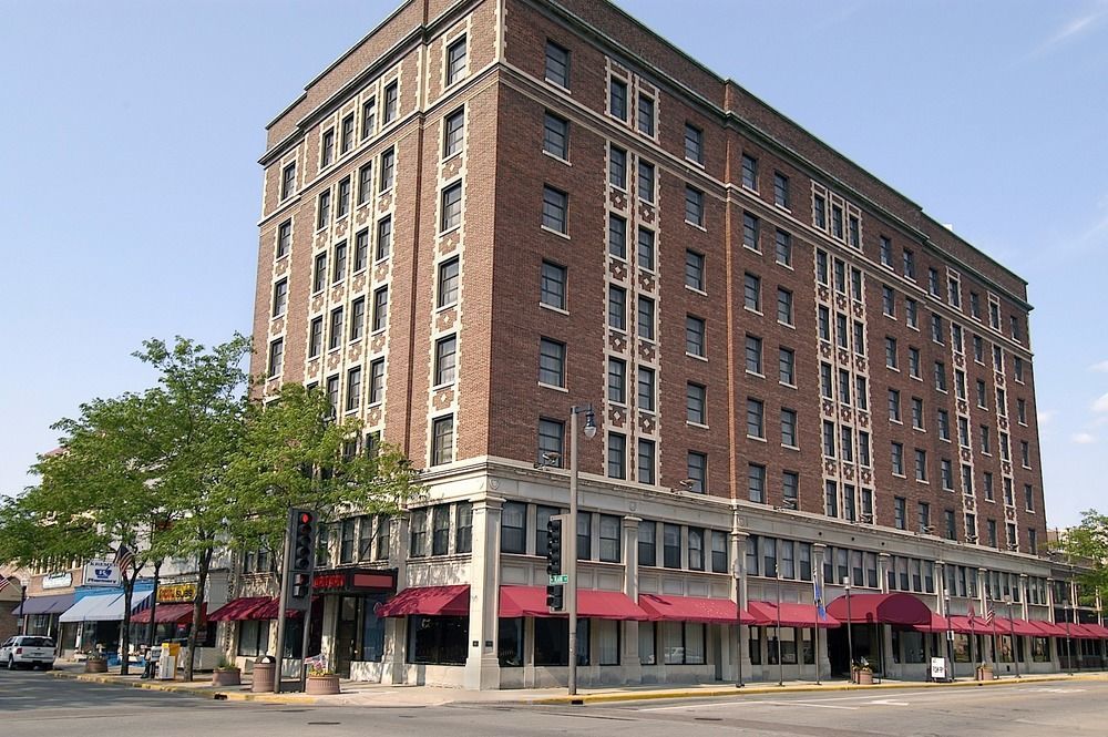 Hotel Retlaw, Trademark Collection By Wyndham Fond du Lac Extérieur photo