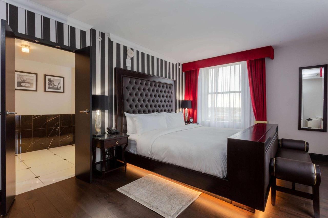 Hotel Retlaw, Trademark Collection By Wyndham Fond du Lac Extérieur photo